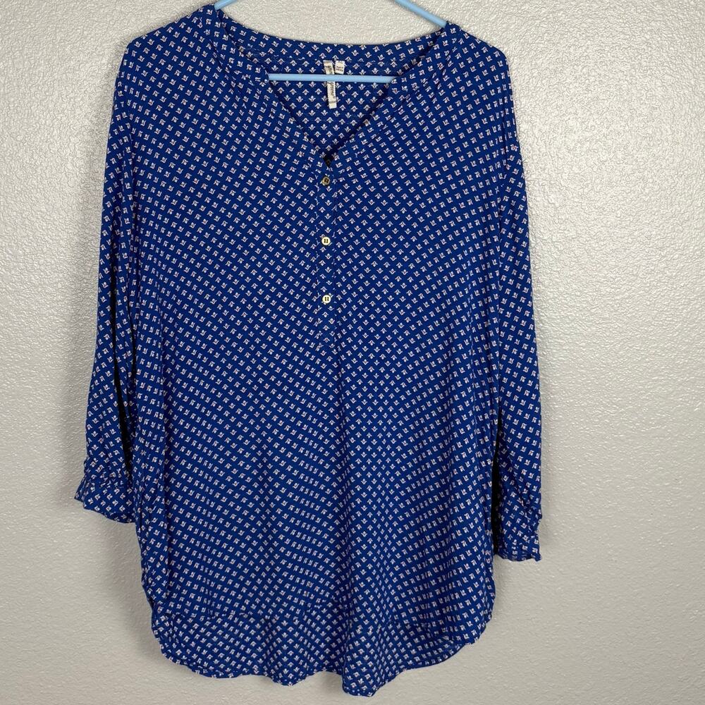 Grand & Greene Women's Size XL Blue Long Sleeve Tunic Style V-Neck Blouse Shirt